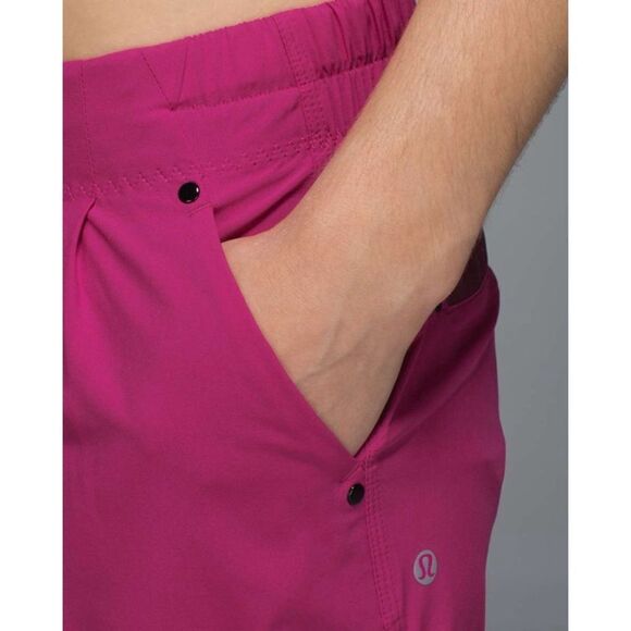 Lululemon Spring Break Away Short *4-way Stretch 3"
Jewelled Magenta Size 10 - Picture 3 of 9